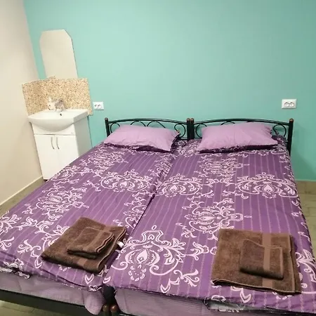 Hostel Meridian