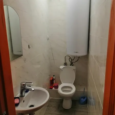 Hostel Meridian *
